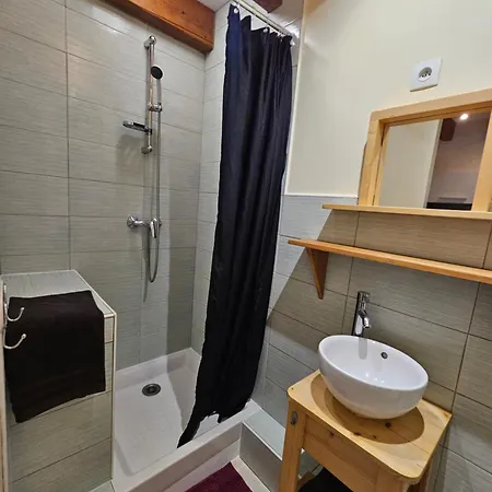 Lo Becarut L'escapade Des Flamants Roses Apartmán *
